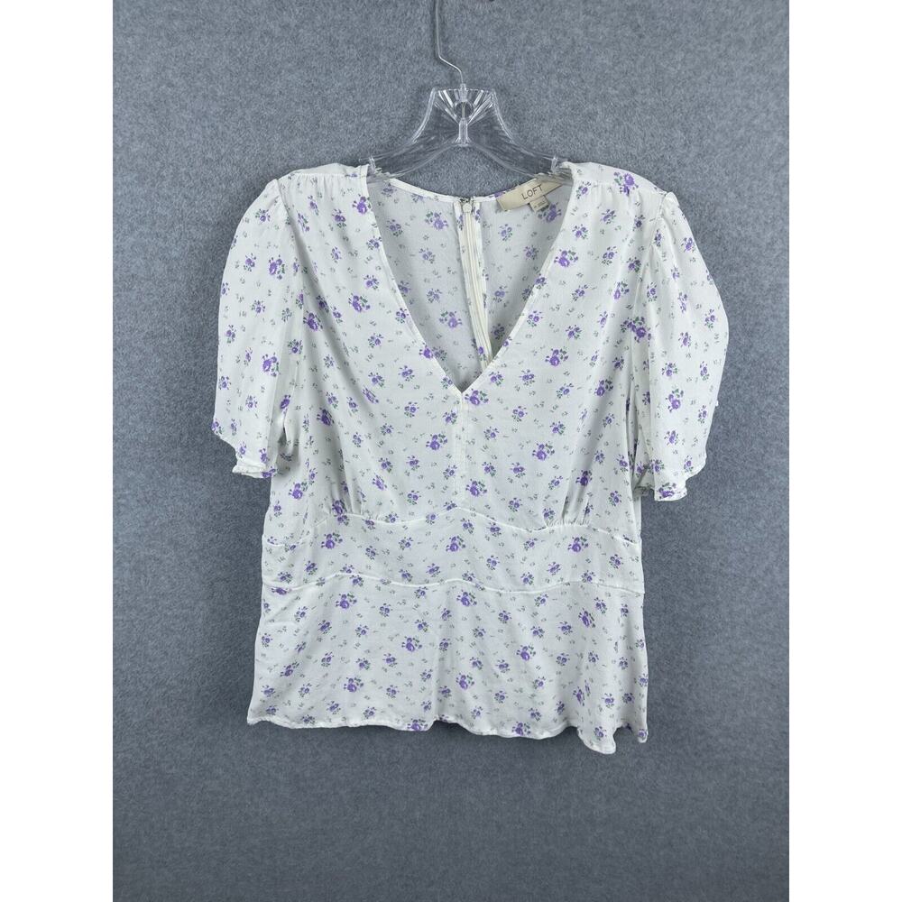 Loft Top Women's 14‎ White Purple Floral Print Short Sleeve V Neck Back Zipper